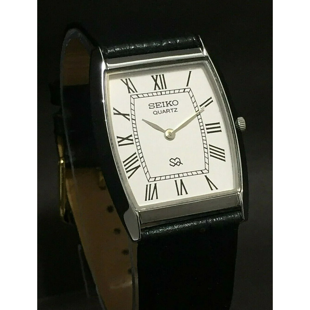 Vintage Style Seiko Quartz Mens Silver Watch & White accents W/ Leather Strap